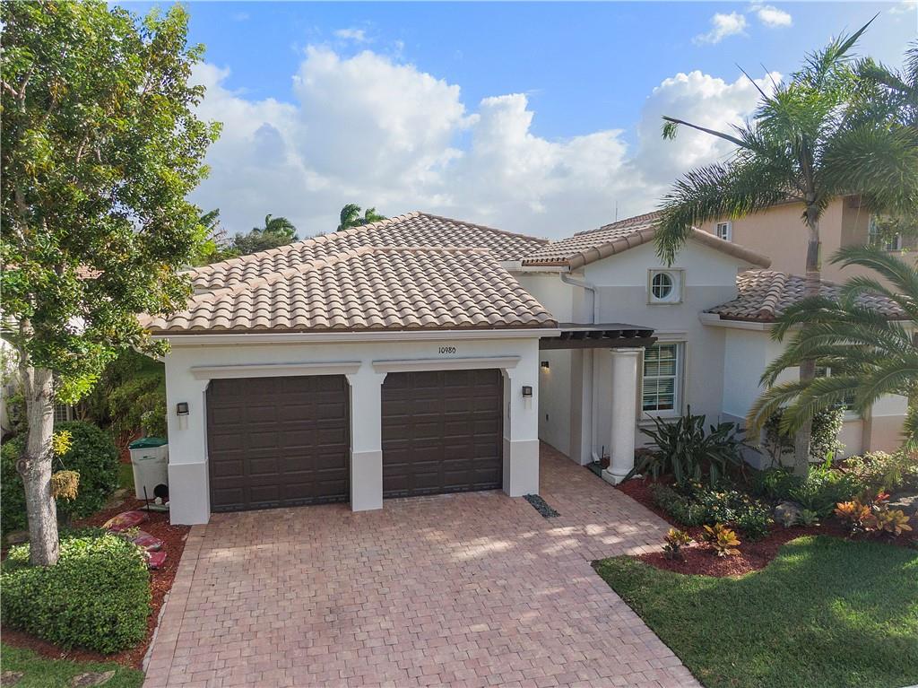 10980 NW 78th Pl