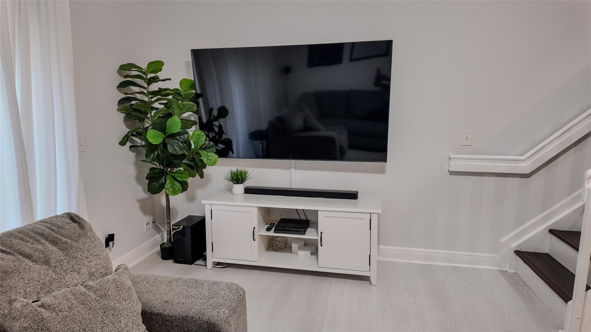 9967 NW 56th Pl 9967