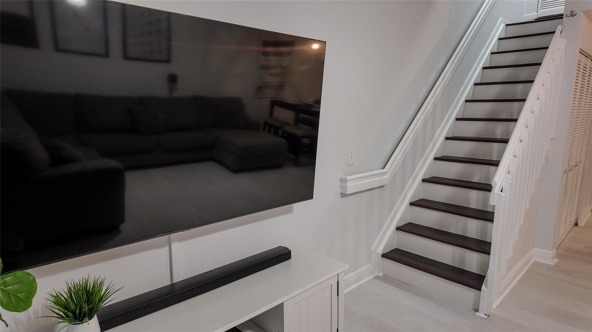 9967 NW 56th Pl 9967