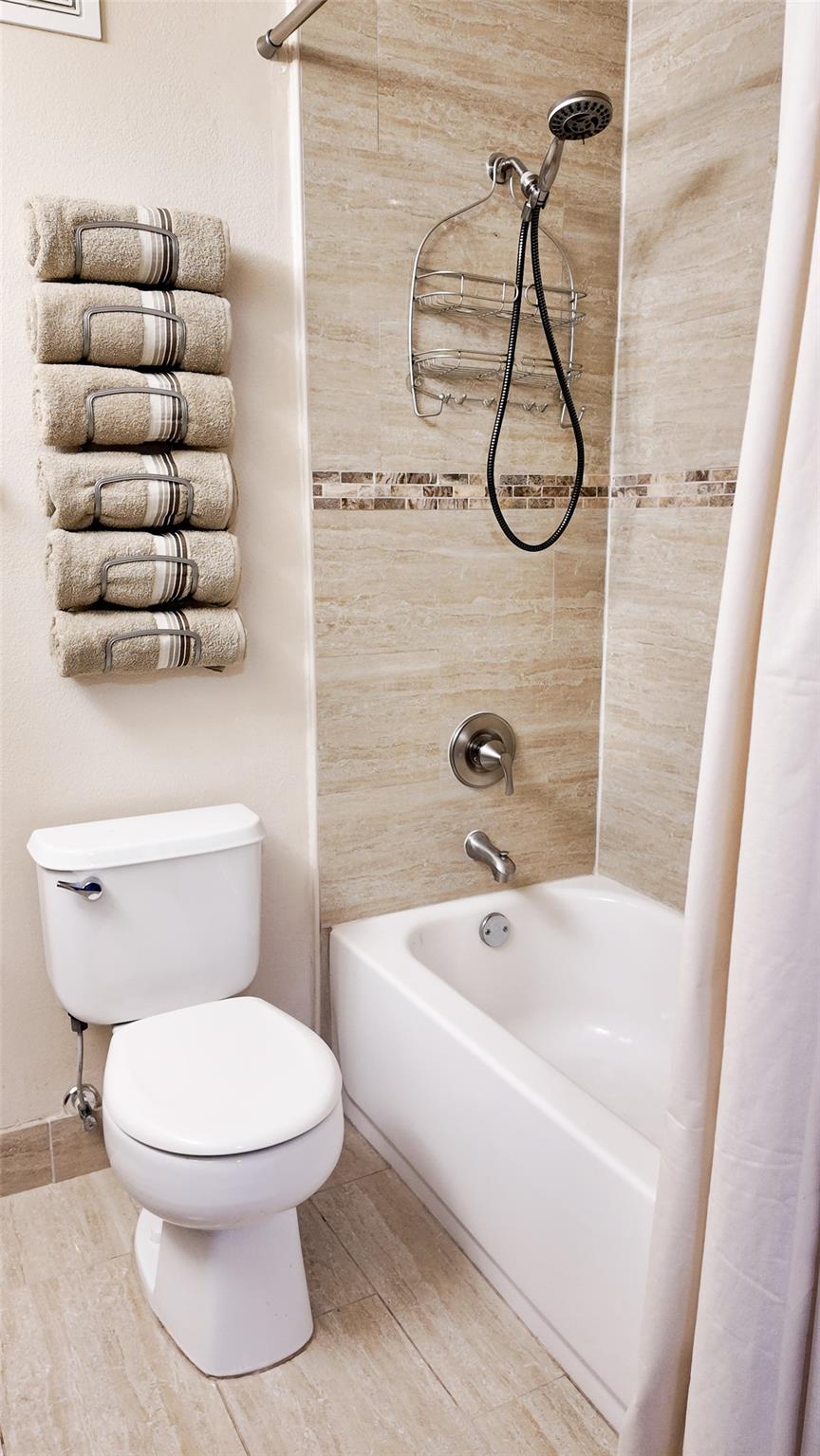 9967 NW 56th Pl 9967