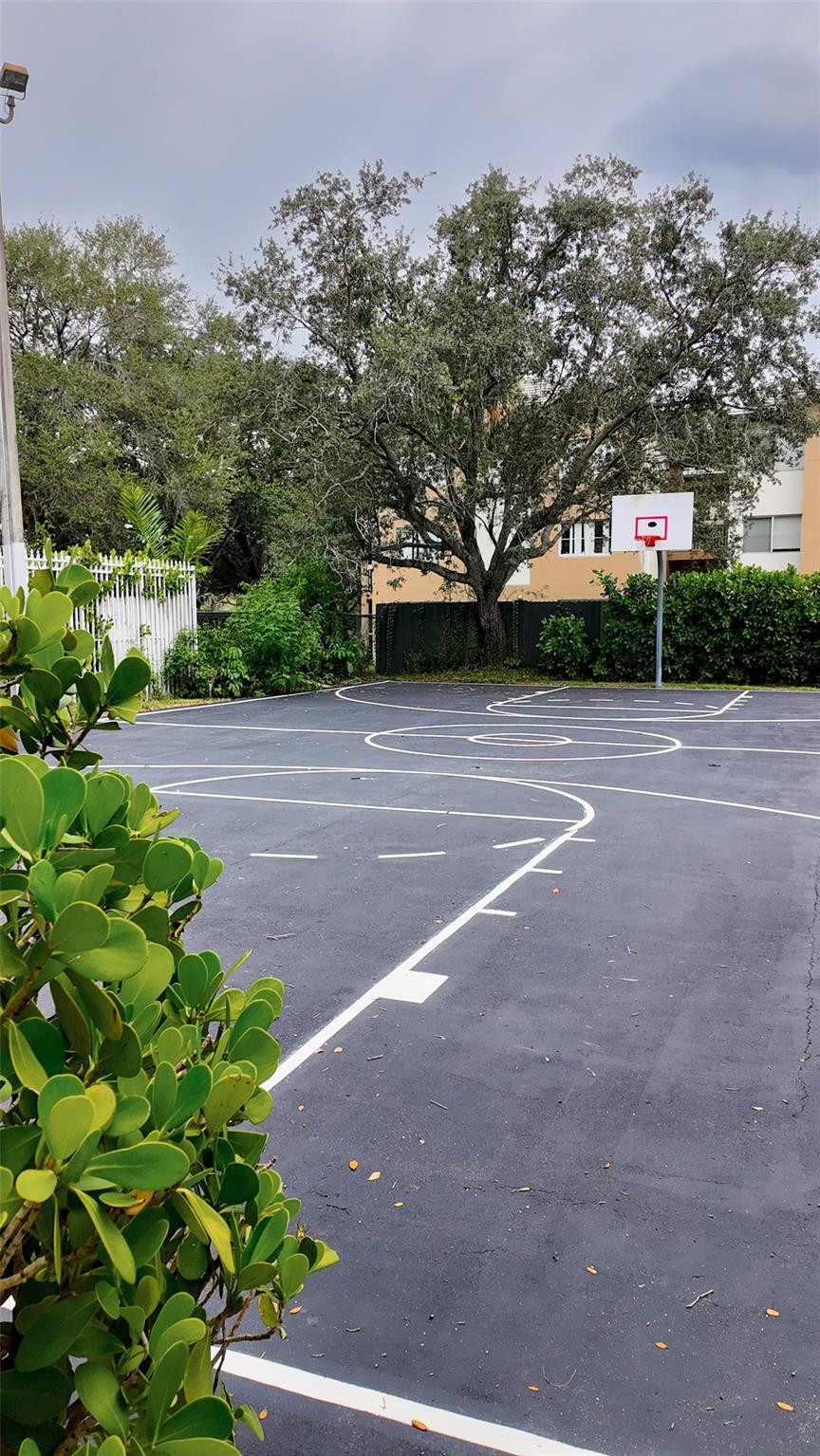 9967 NW 56th Pl 9967