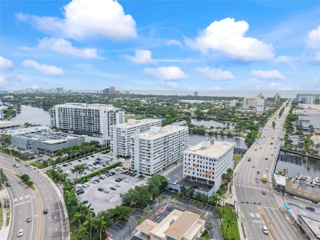 1160 N Federal Hwy 1020