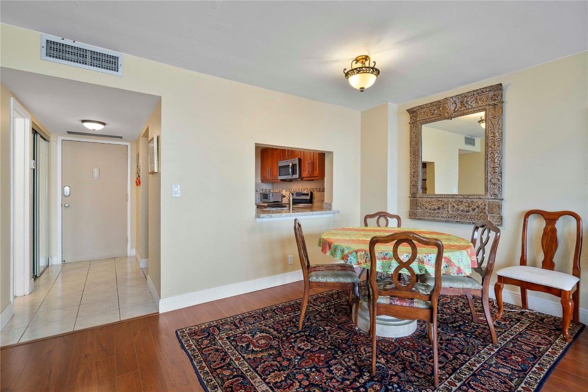 1160 N Federal Hwy 1020