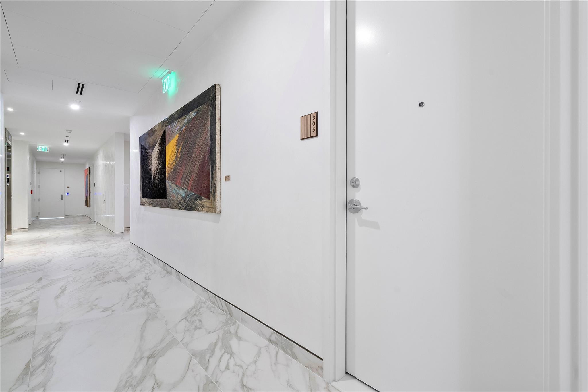 900 N Ocean 305