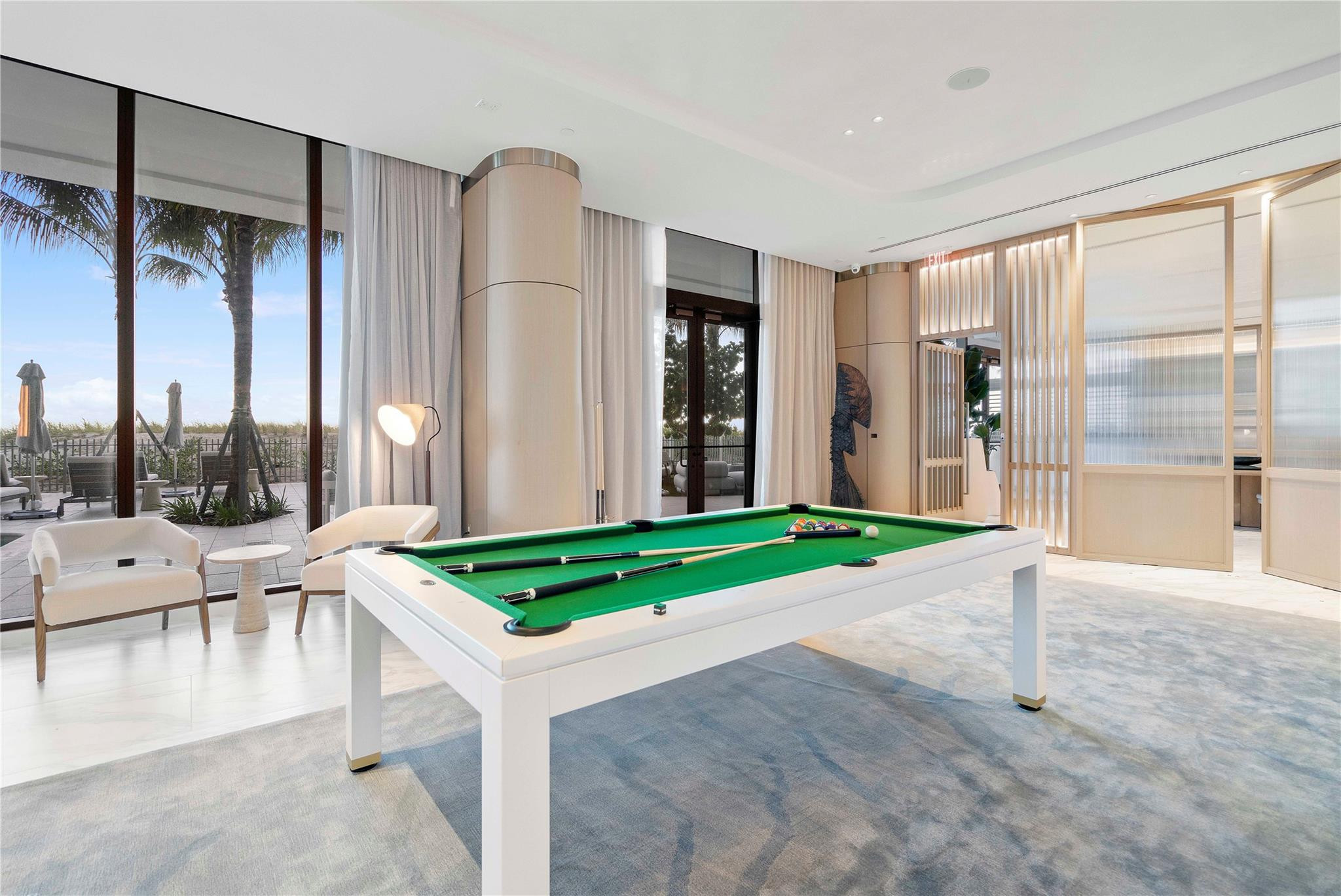 900 N Ocean 305