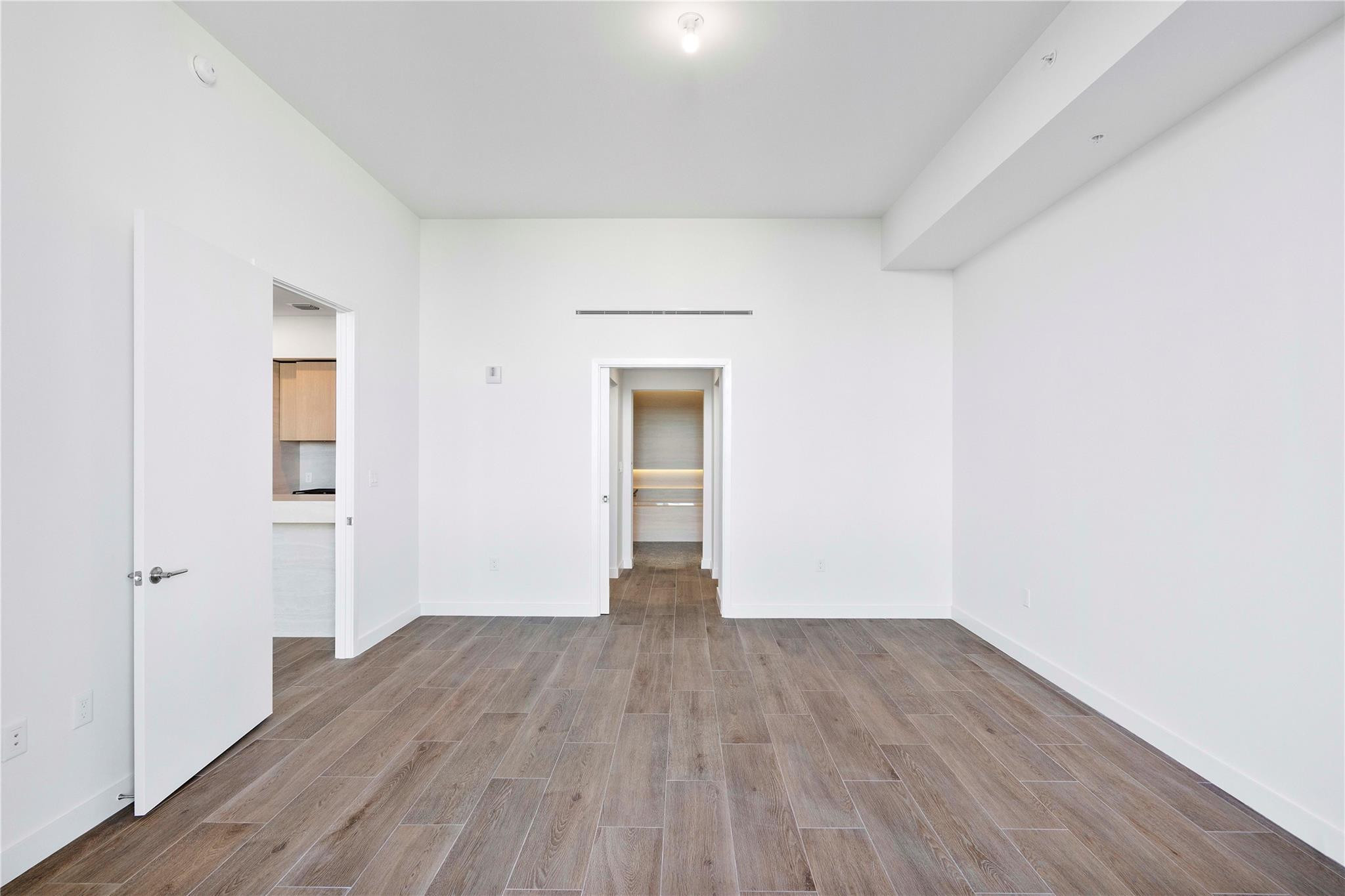 900 N Ocean 305