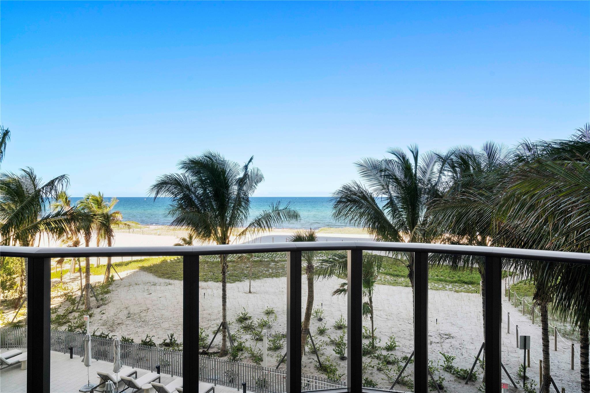 900 N Ocean 305