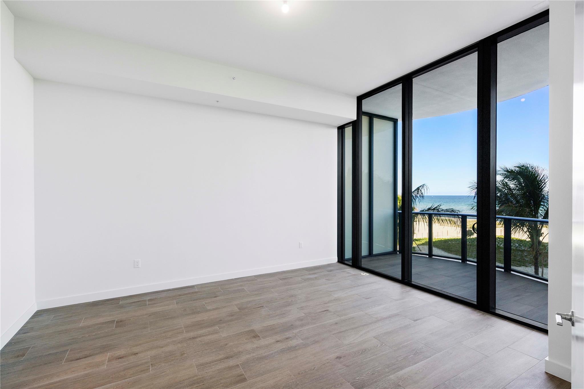 900 N Ocean 305