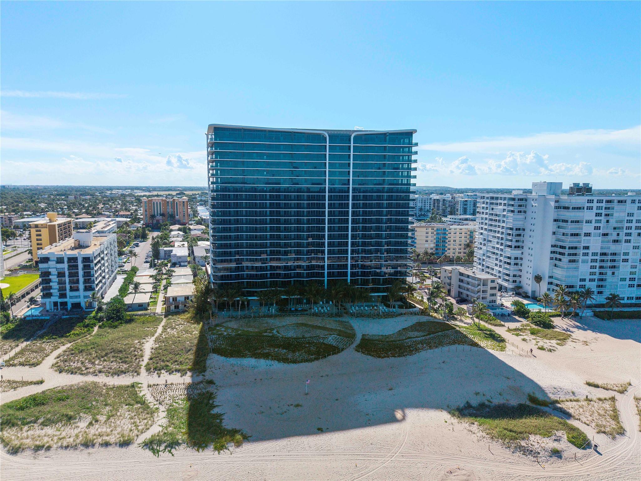 900 N Ocean 305