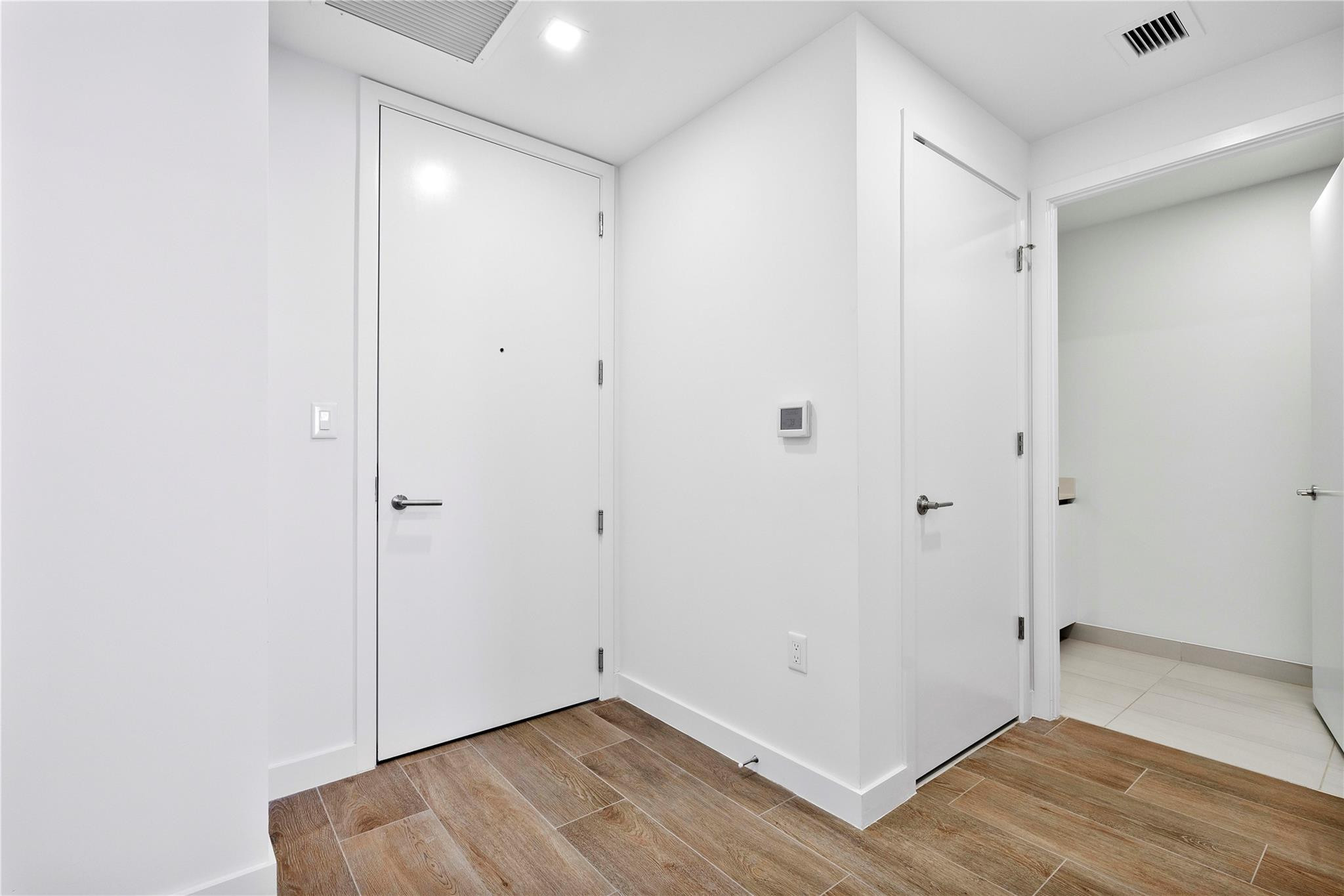 900 N Ocean 305