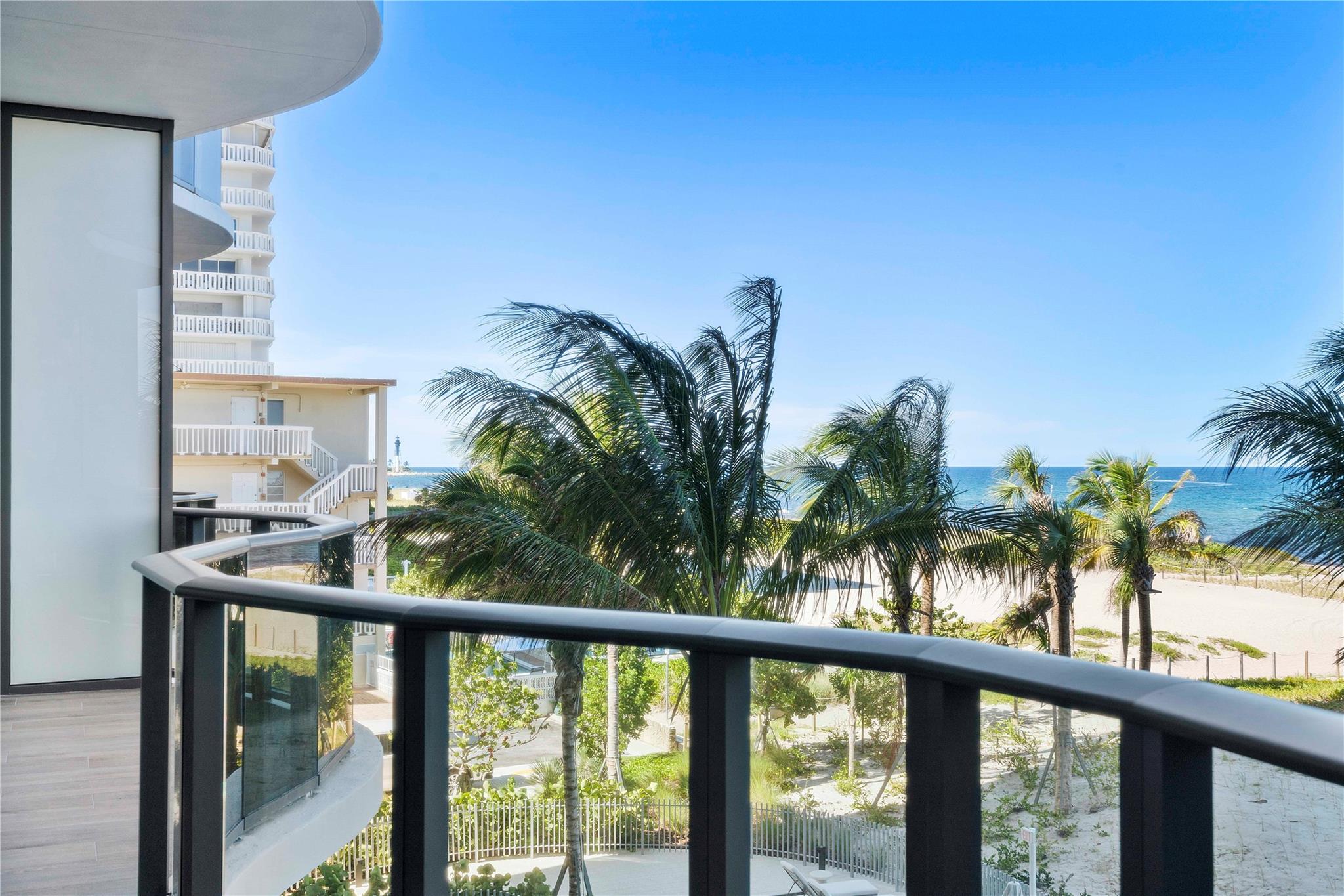 900 N Ocean 305