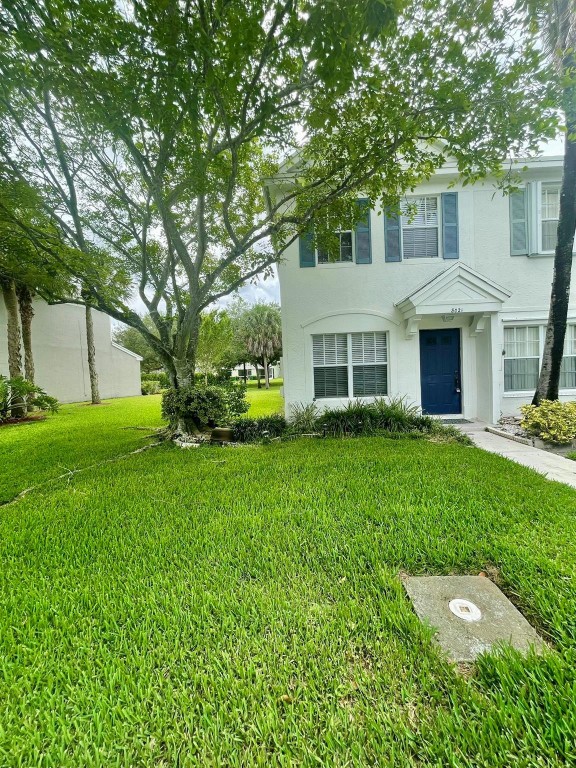 8021 Sanibel Dr 8021