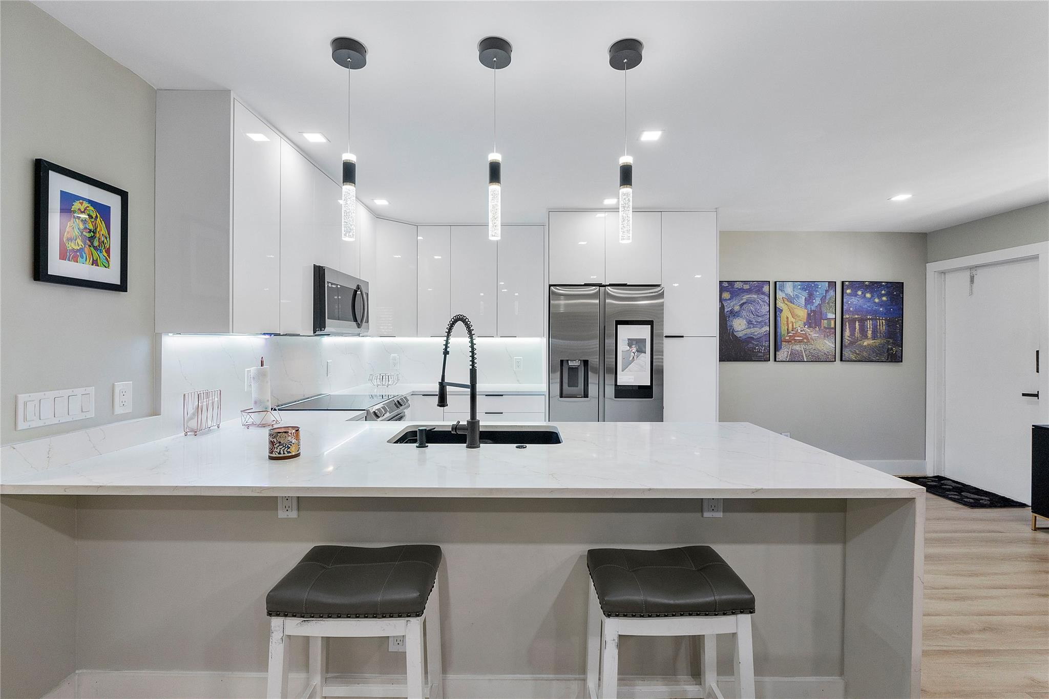 5208 NE 24th Ter F218