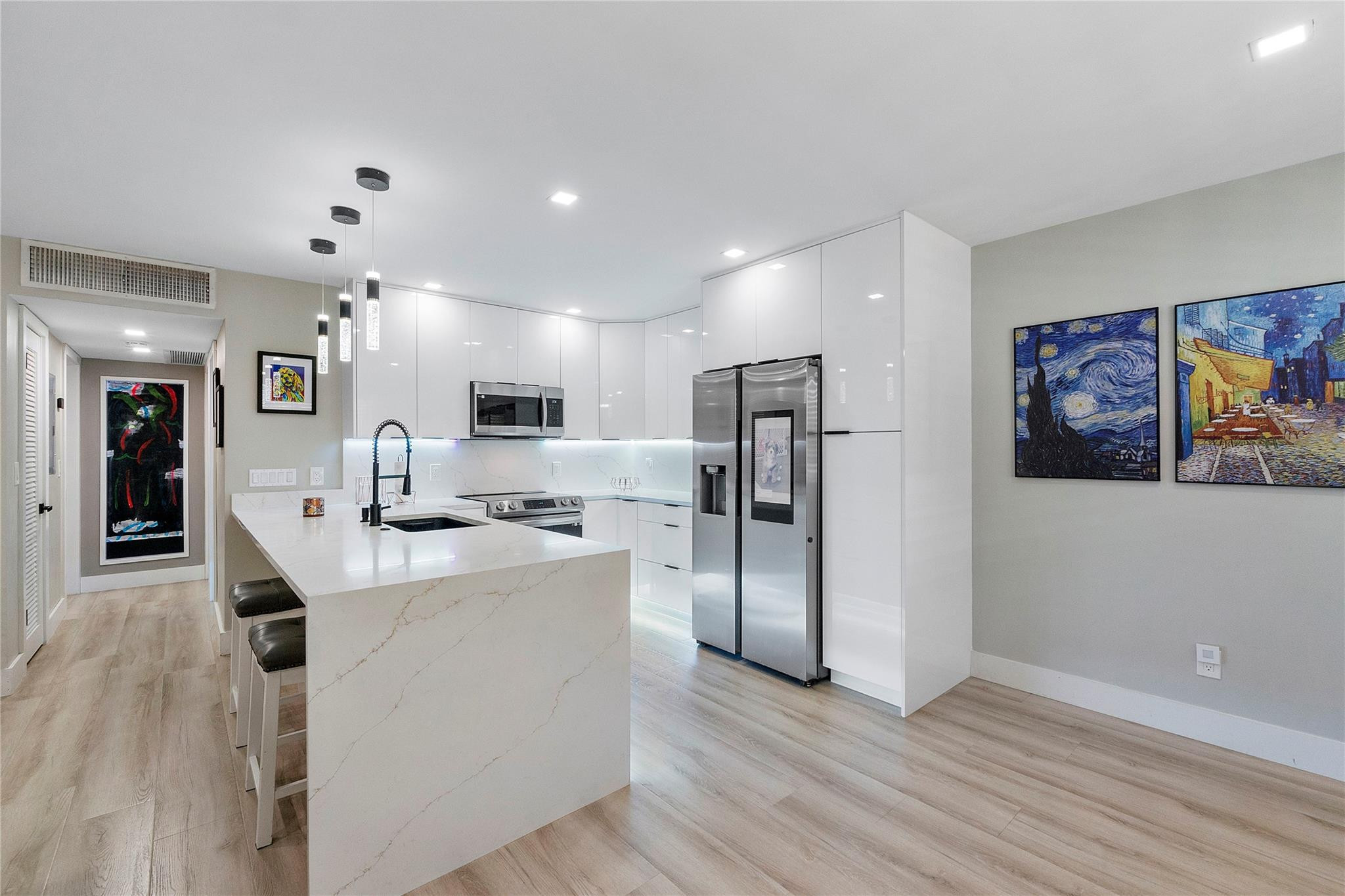 5208 NE 24th Ter F218