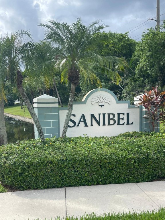 8021 Sanibel Dr