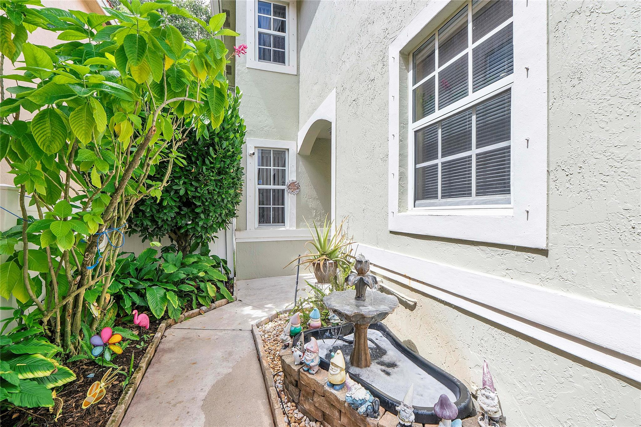 11180 NW 46th Dr