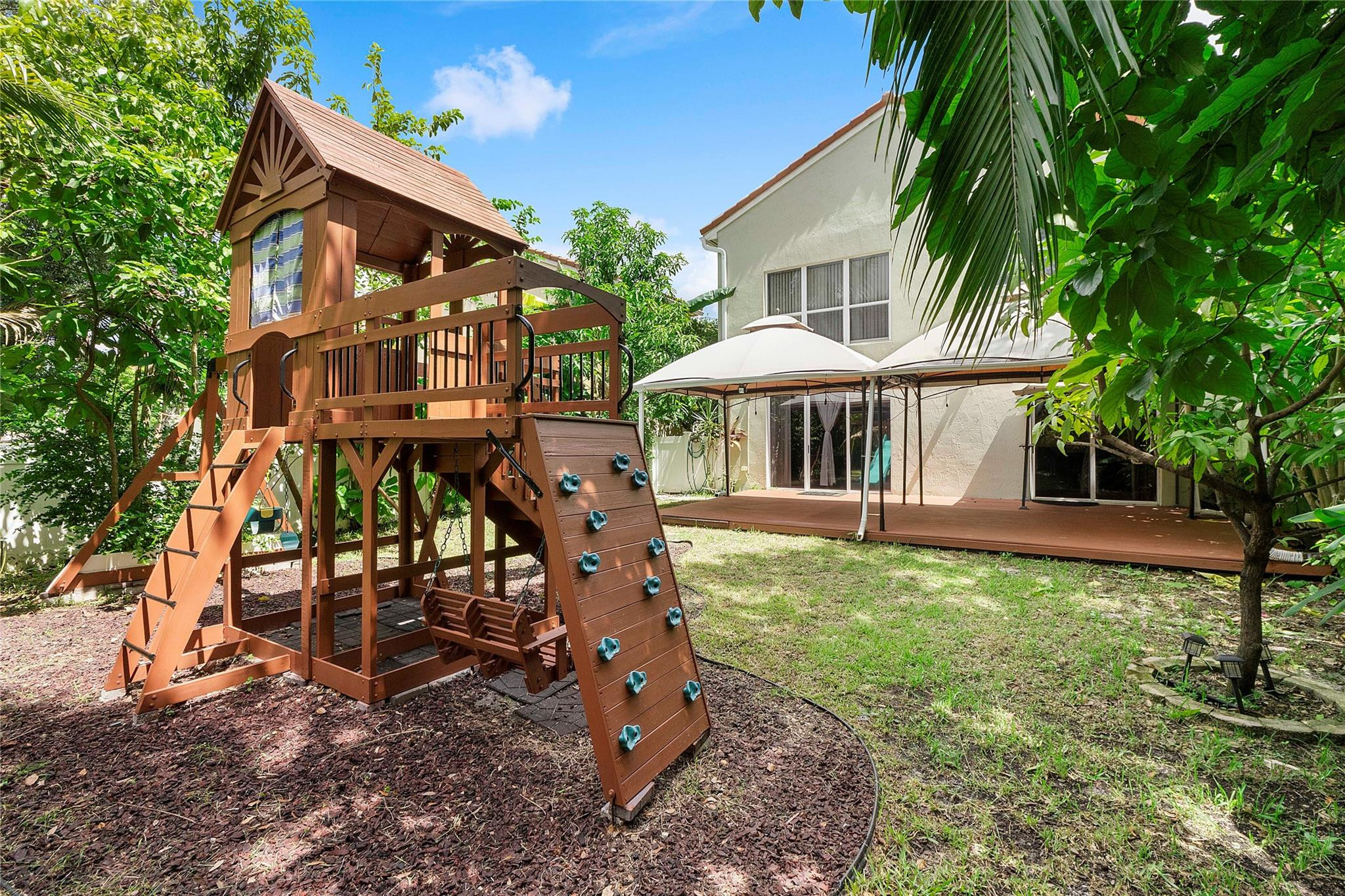11180 NW 46th Dr