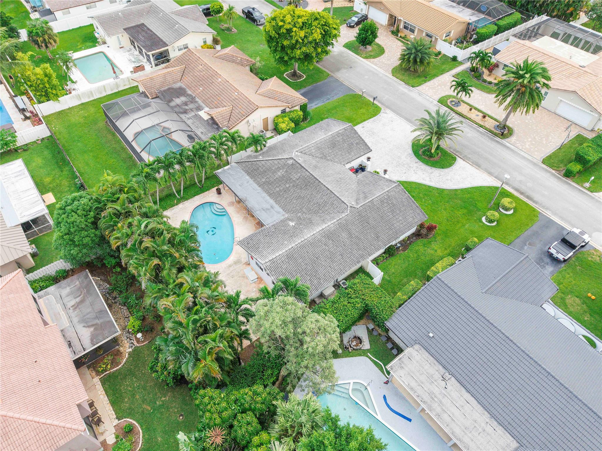 8541 NW 20th Ct