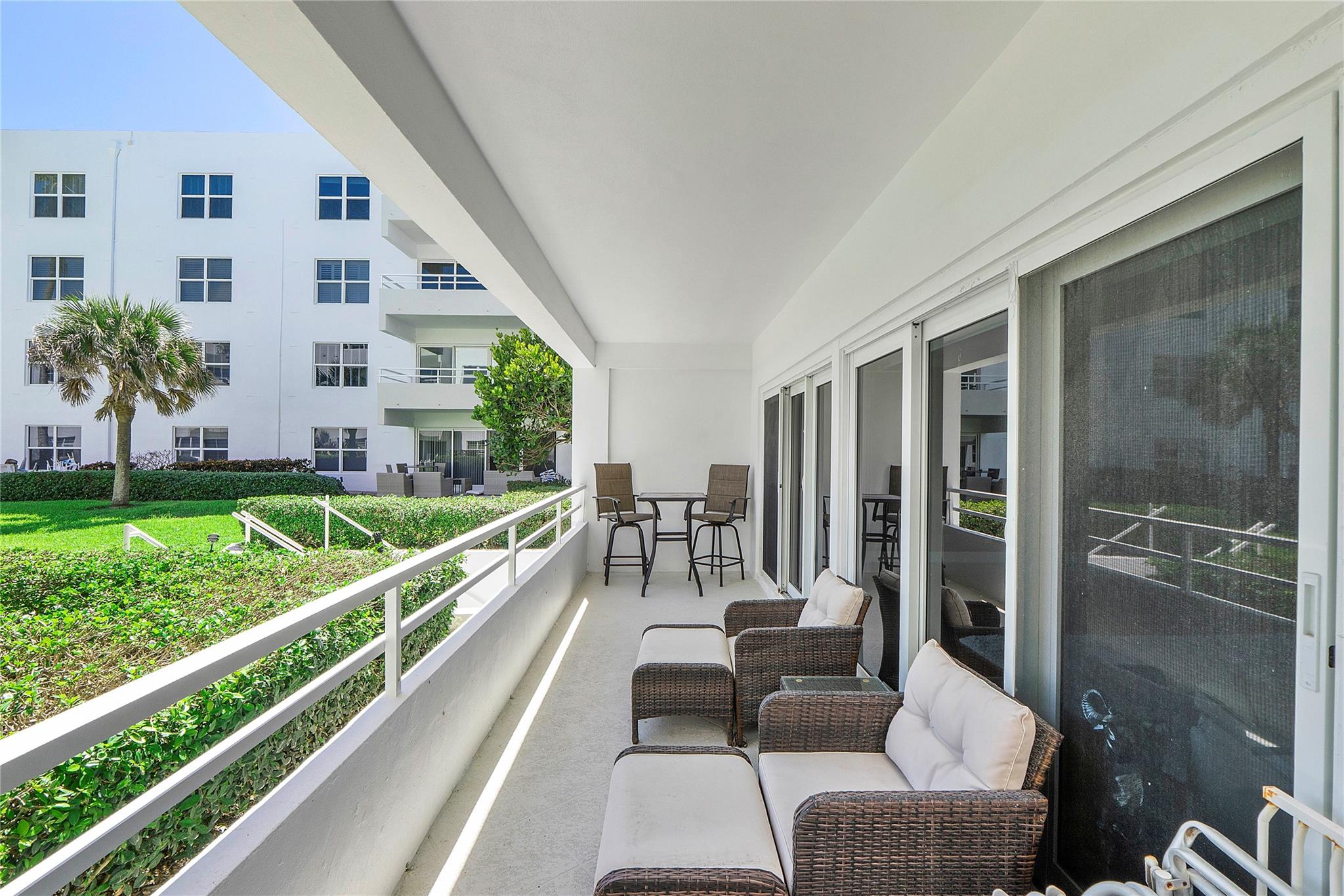 2701 S Ocean Blvd 15