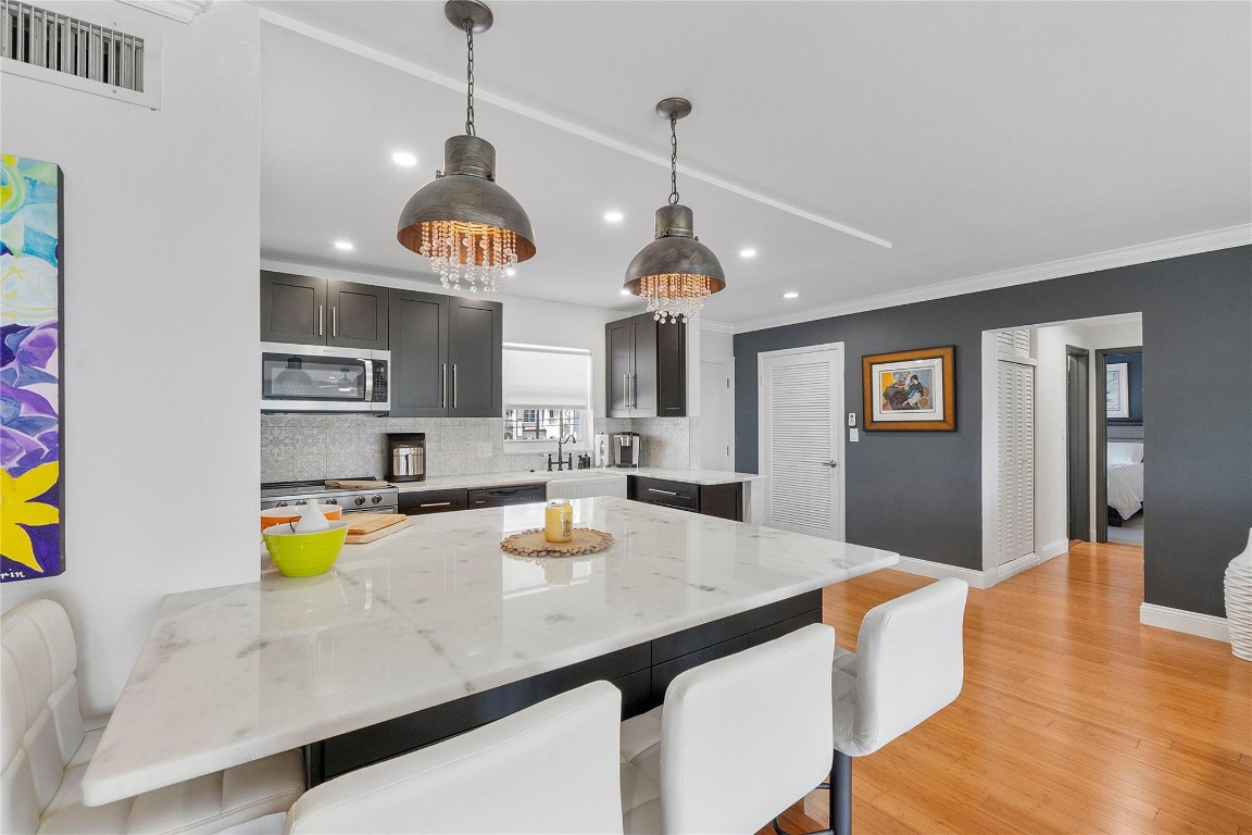 2701 S Ocean Blvd 15