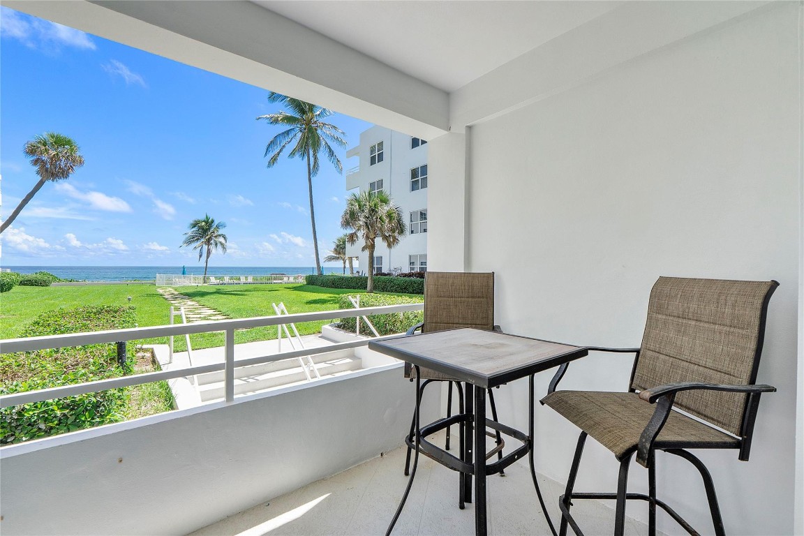 2701 S Ocean Blvd 15