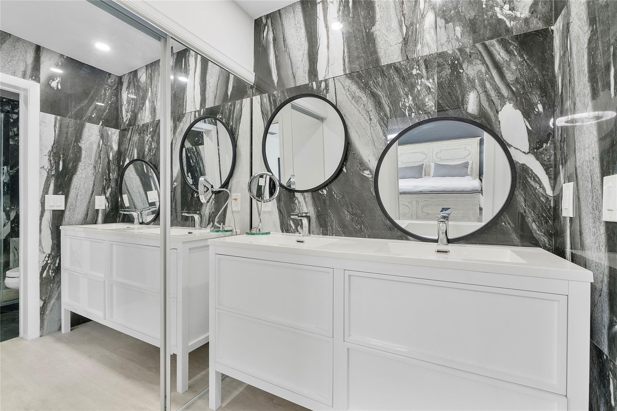 2701 S Ocean Blvd 15