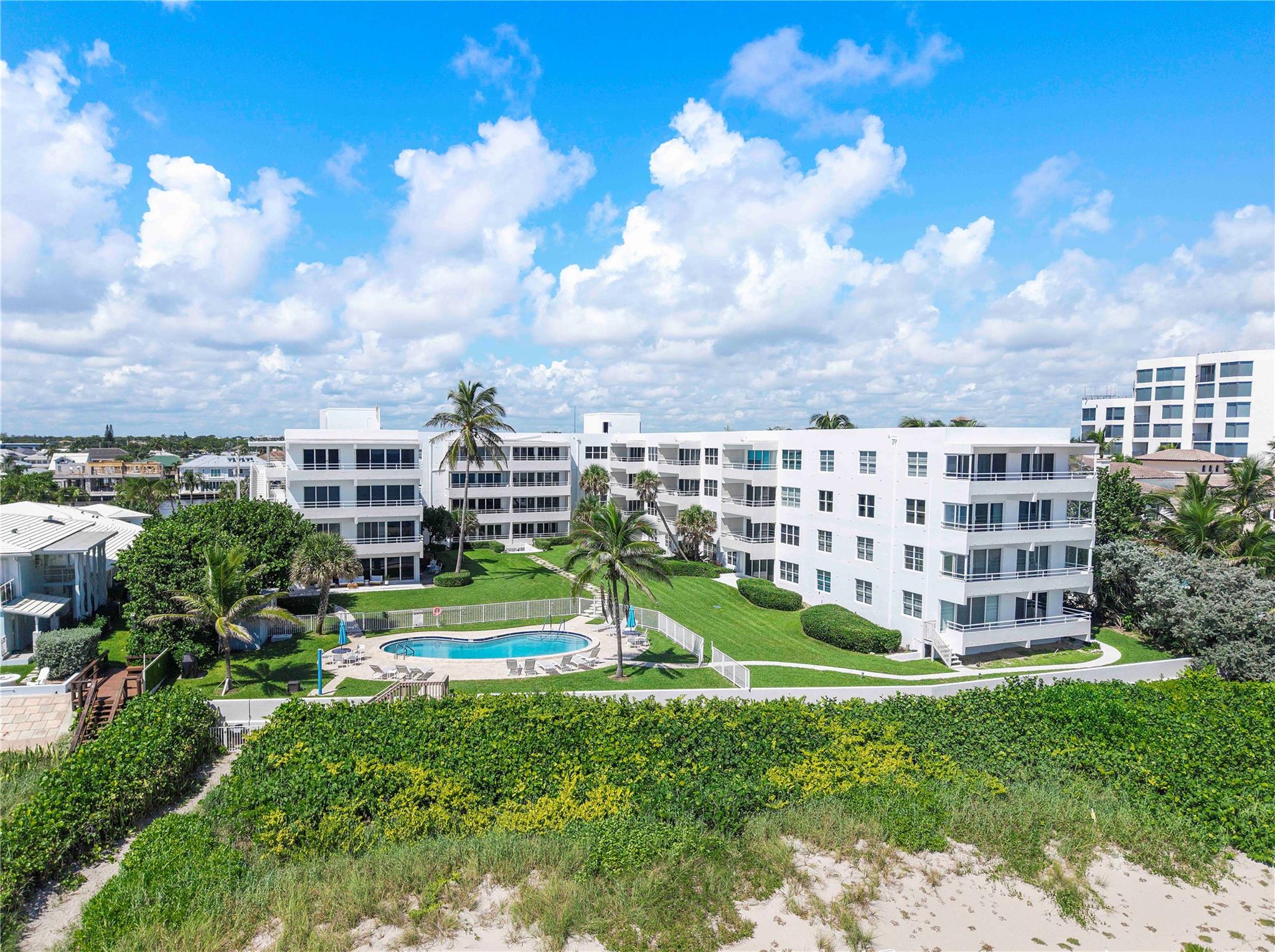2701 S Ocean Blvd 15