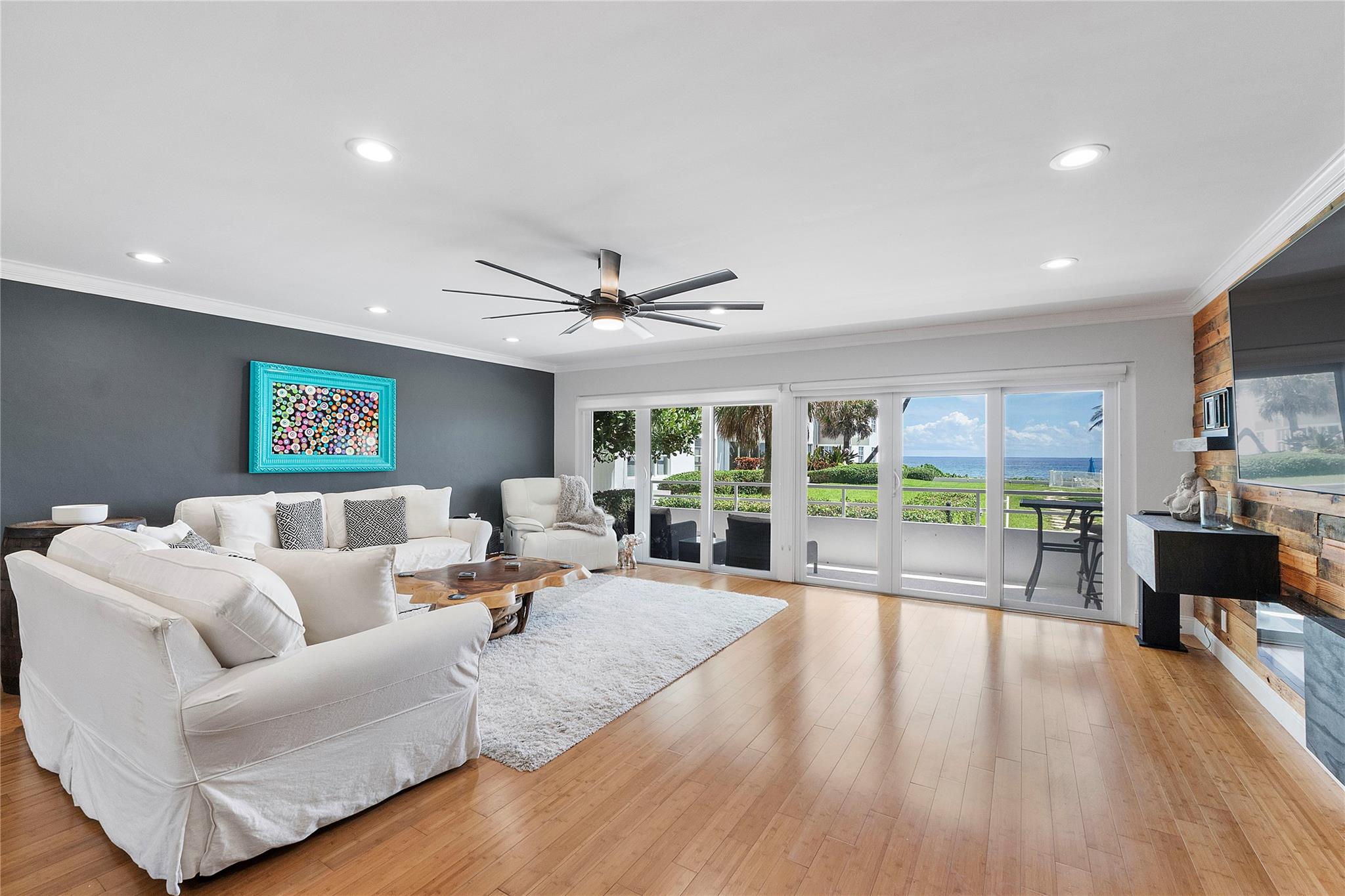 2701 S Ocean Blvd 15