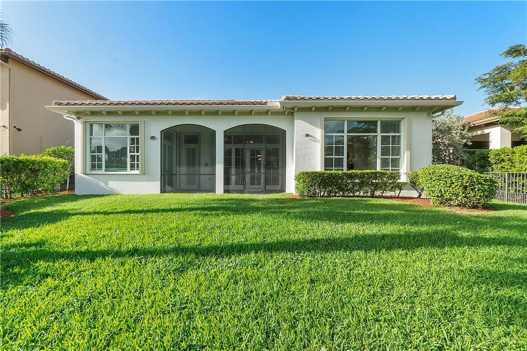 10980 NW 78th Pl