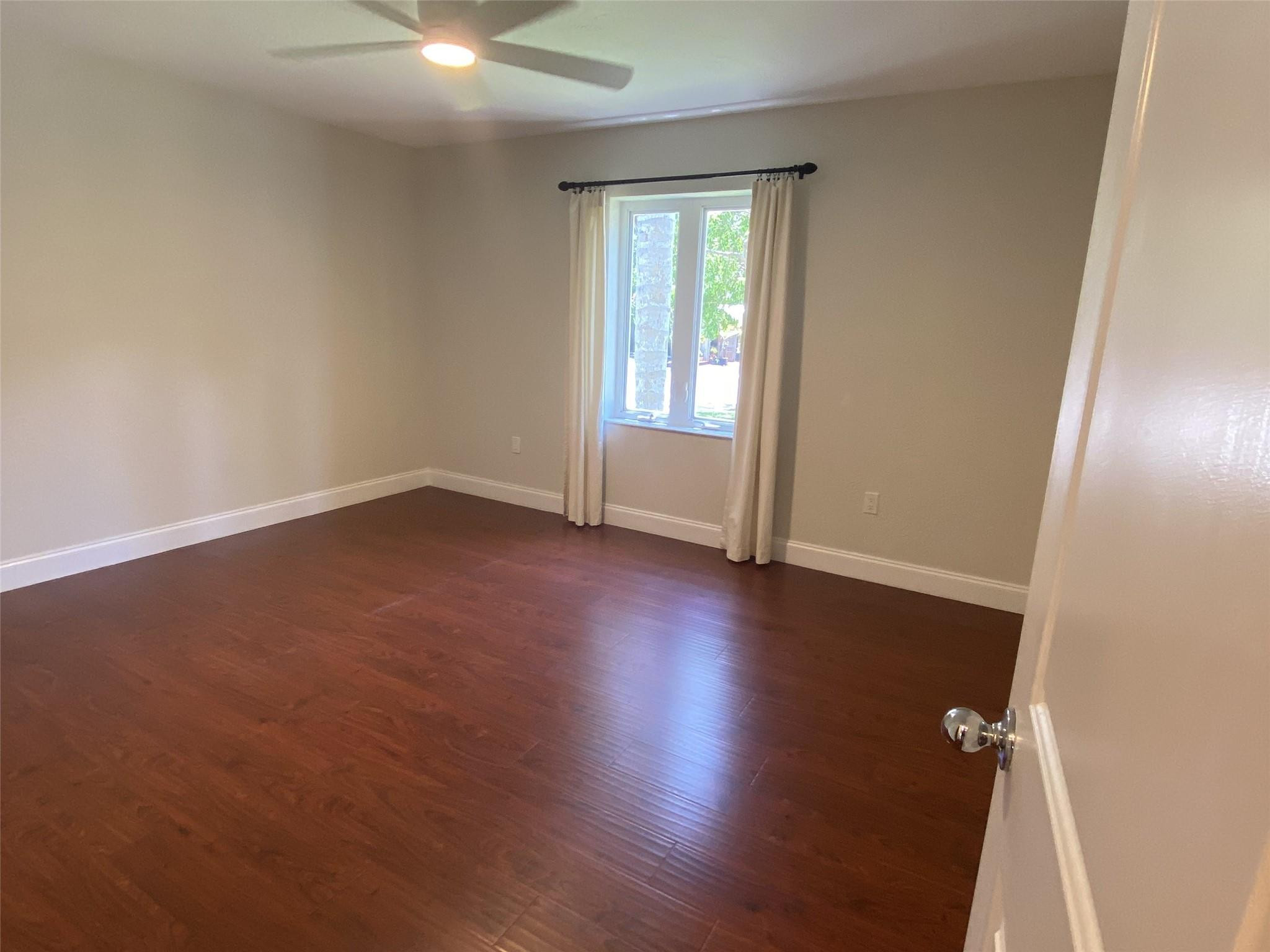 300 NE 17th Ave
