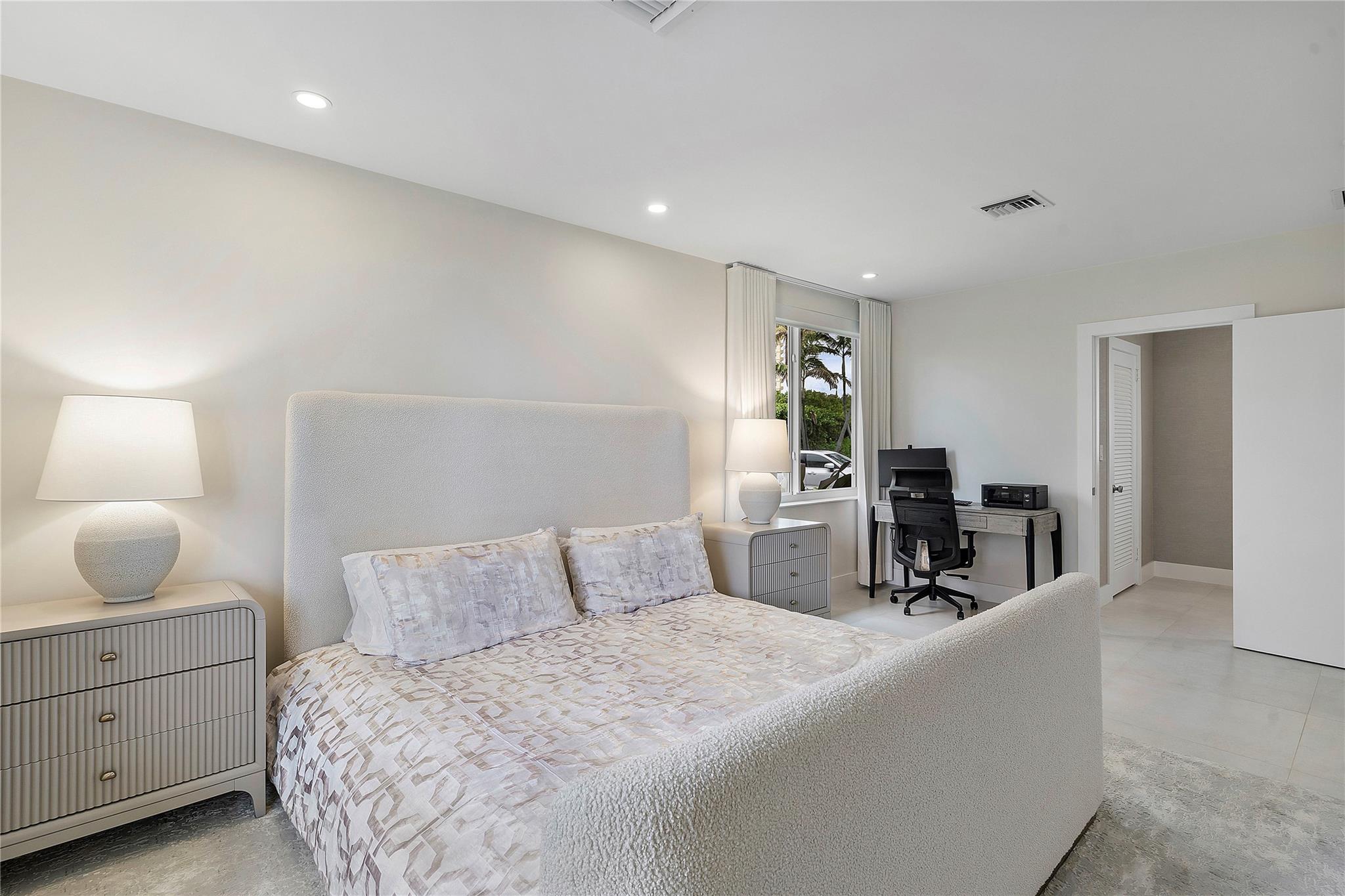 1100 S Ocean Blvd D16