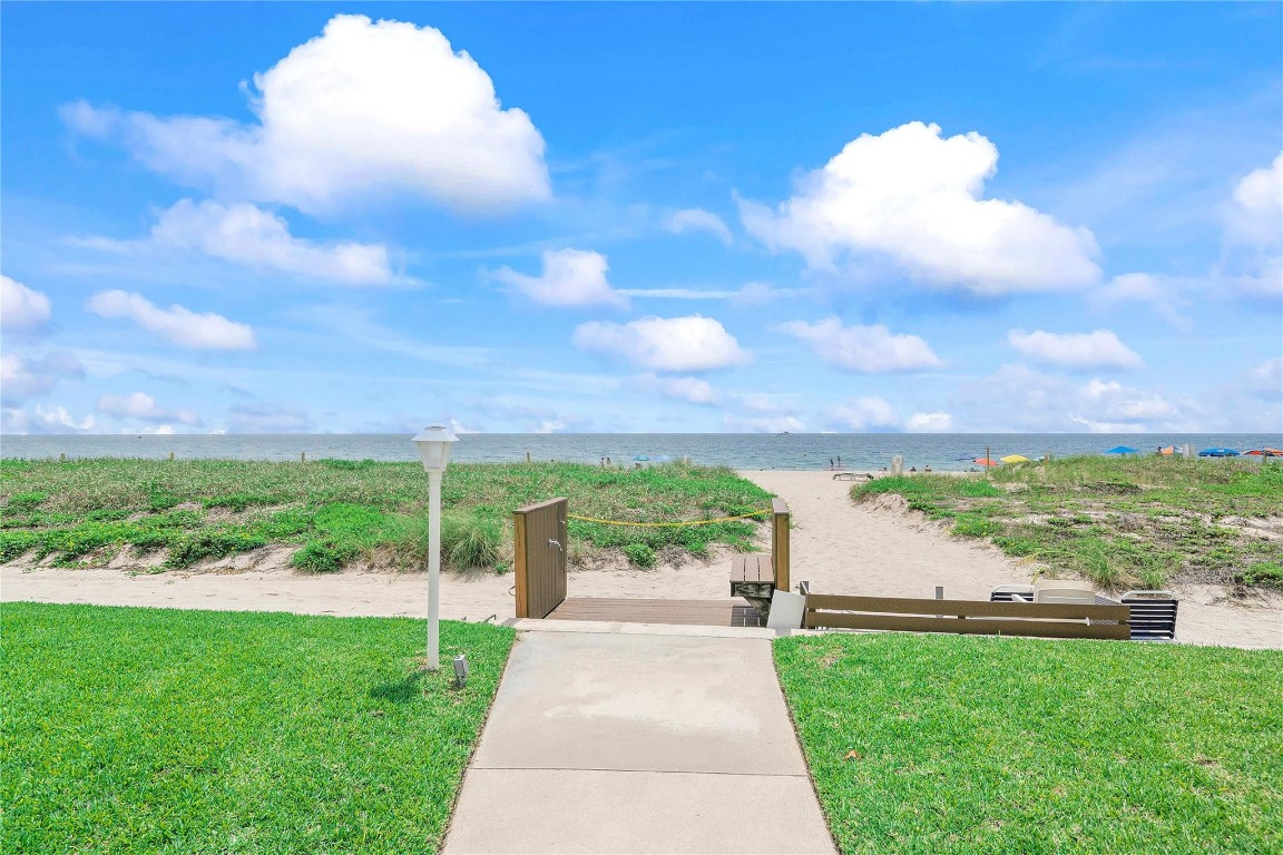 1100 S Ocean Blvd D16