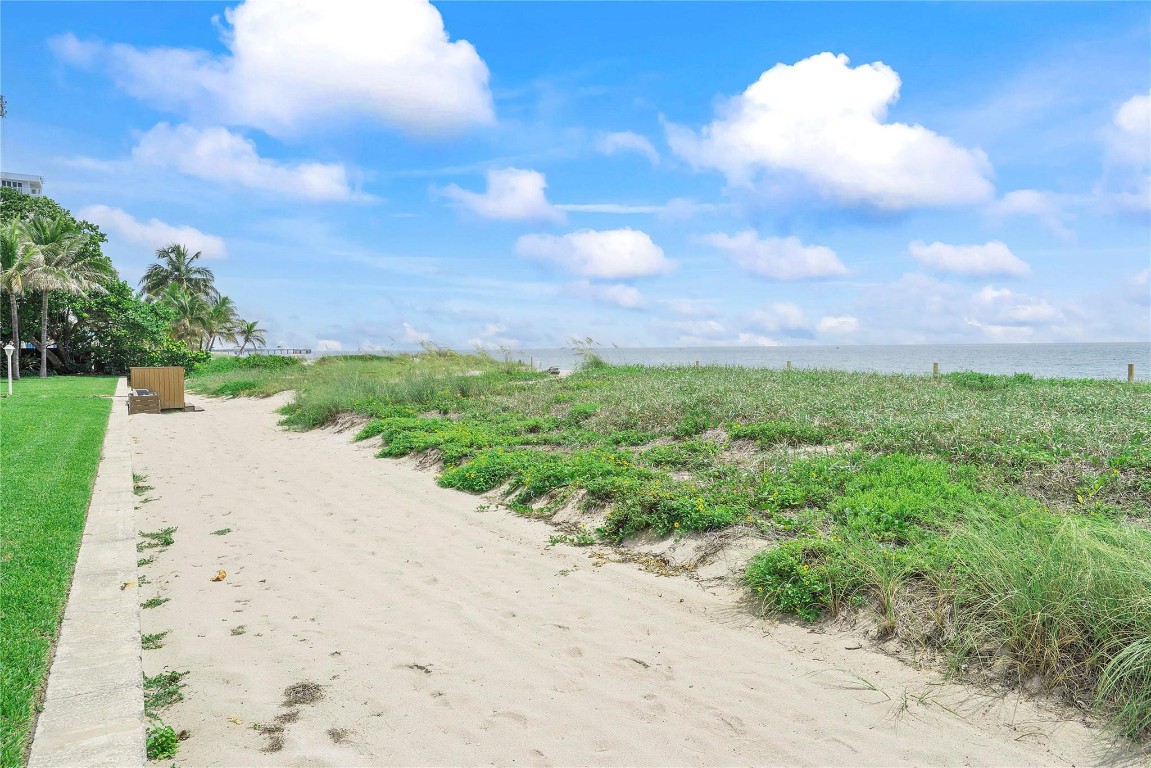 1100 S Ocean Blvd D16