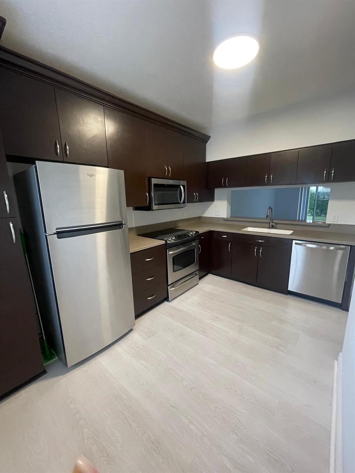 9967 NW 56th Pl 9967