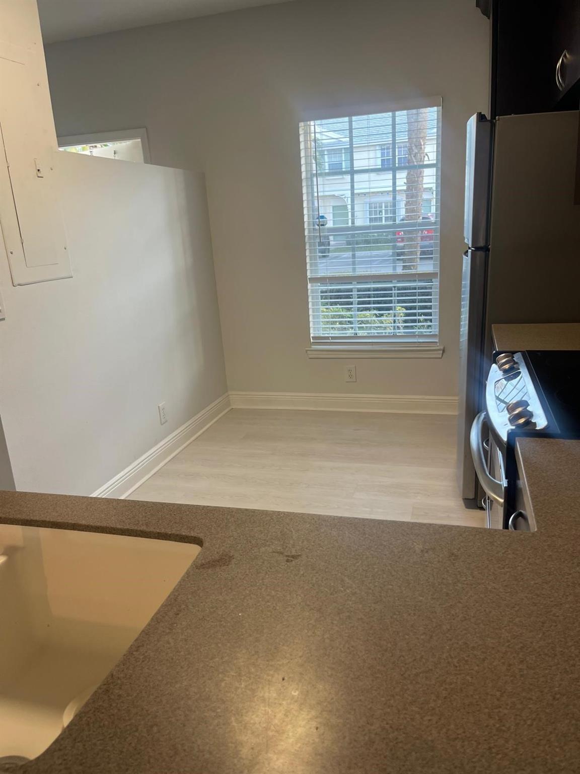 9967 NW 56th Pl 9967