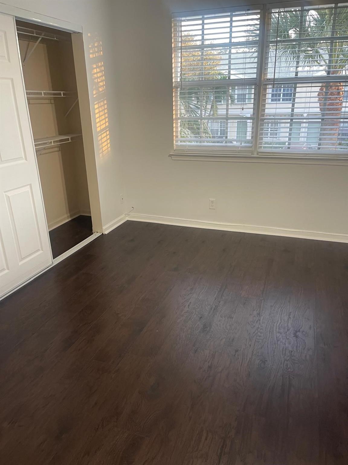 9967 NW 56th Pl 9967