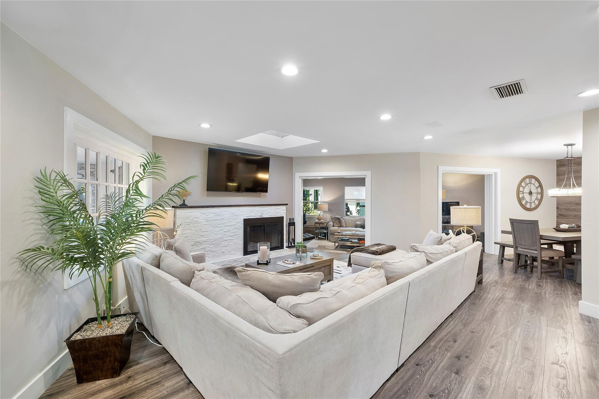 5351 Godfrey Road