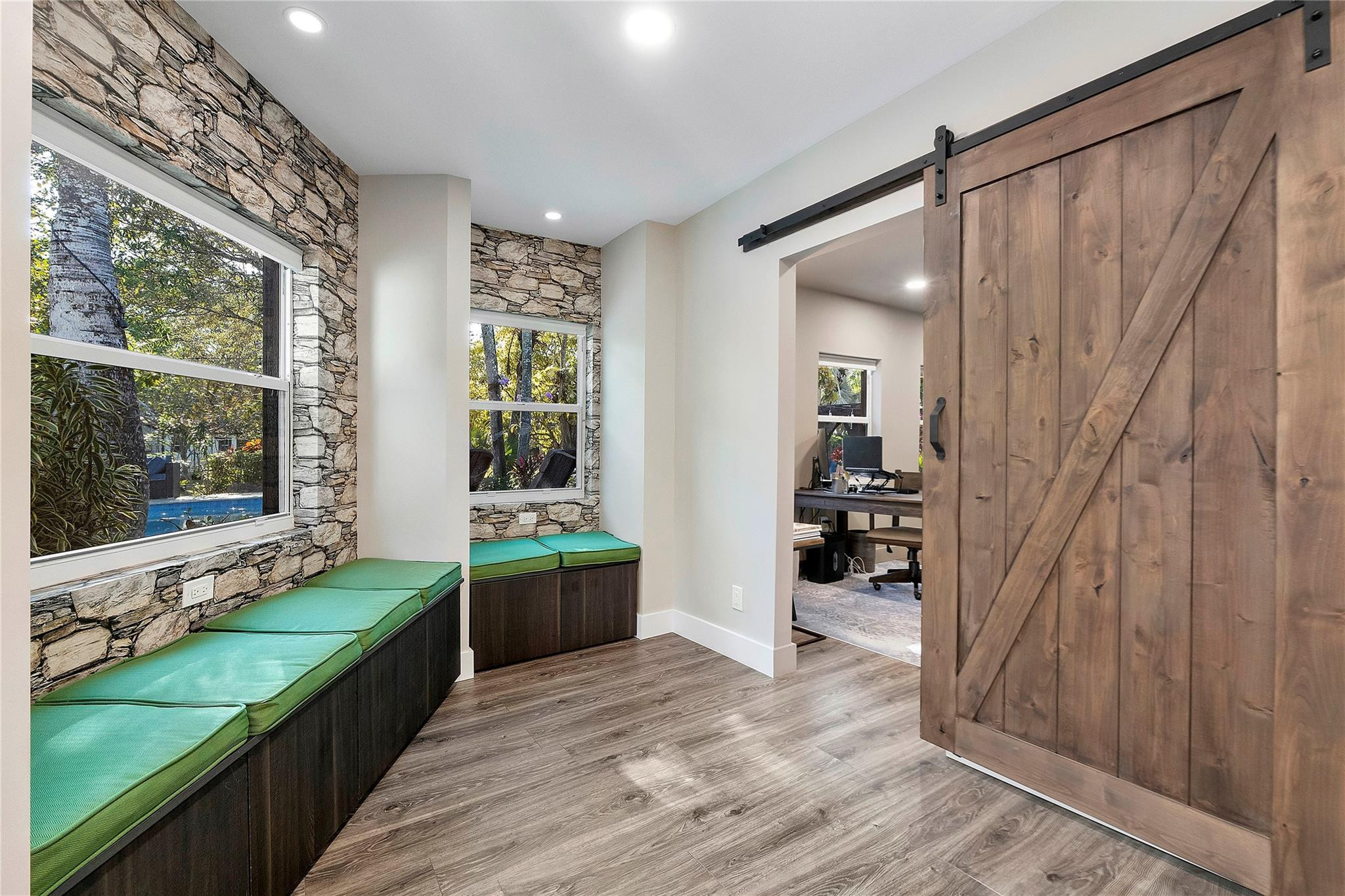 5351 Godfrey Road