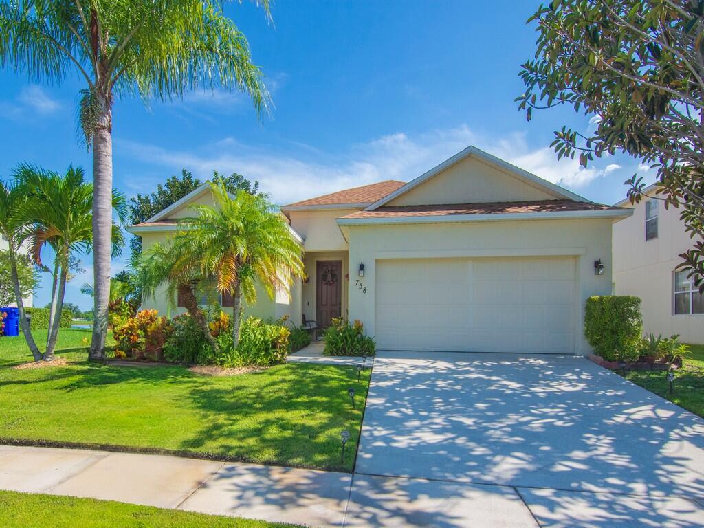 758 Carriage Lake Way