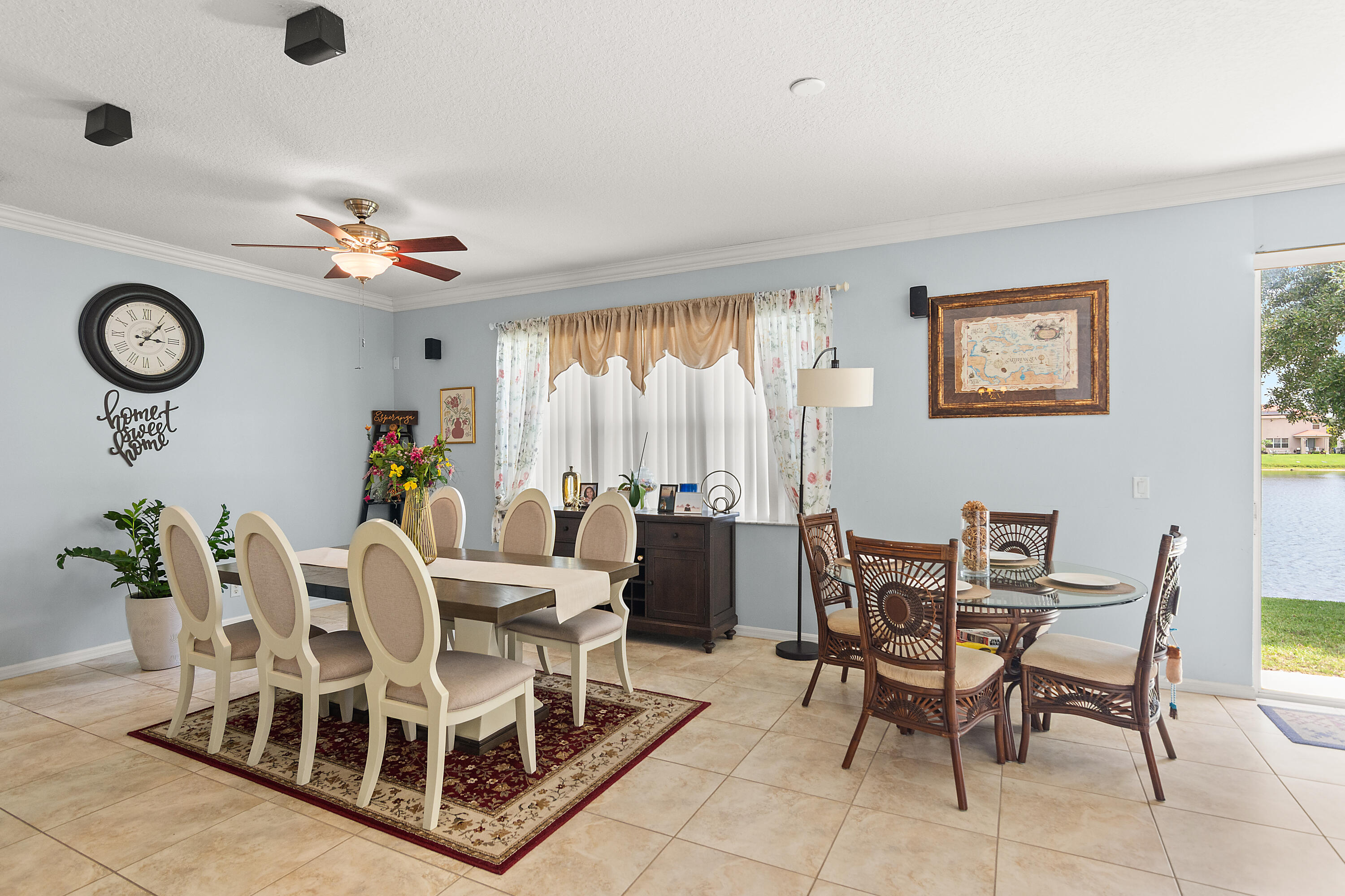 758 Carriage Lake Way