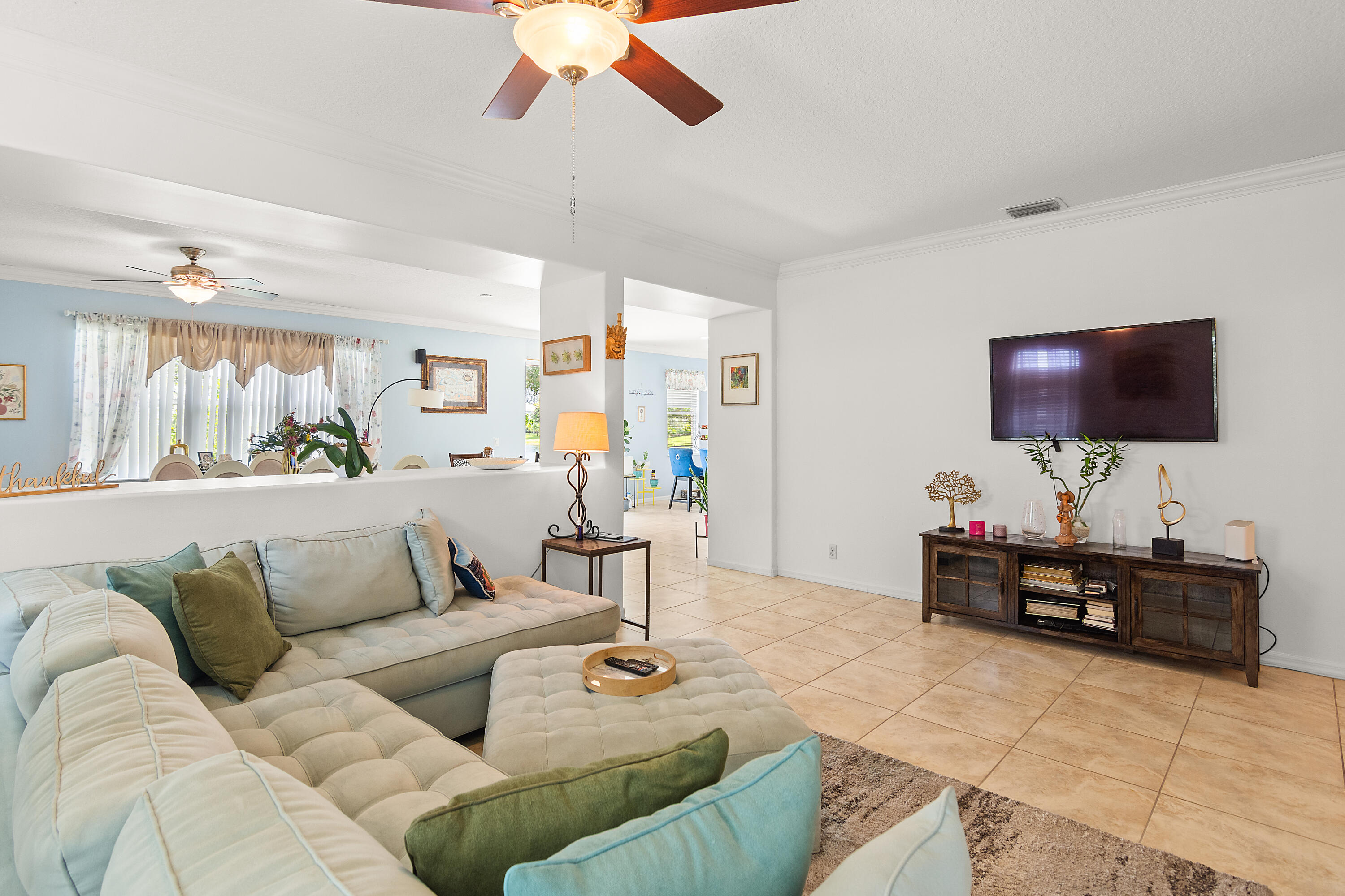 758 Carriage Lake Way