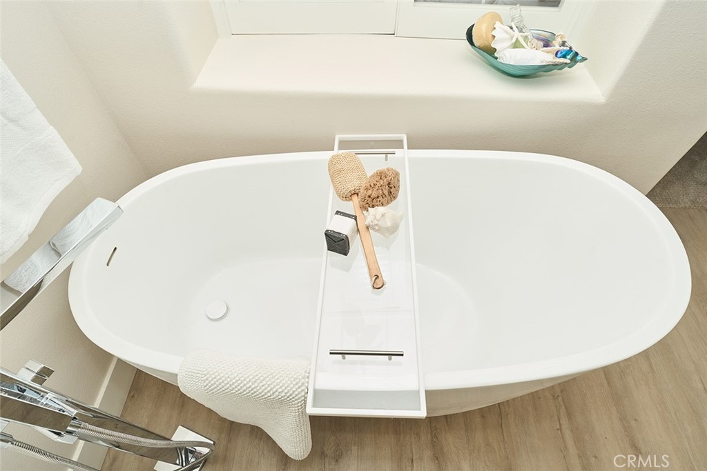 4165 Warner Avenue 203