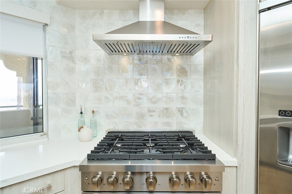 4165 Warner Avenue 203