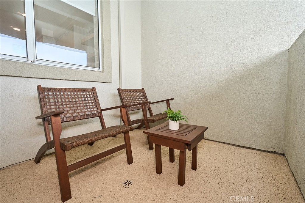 4165 Warner Avenue 203