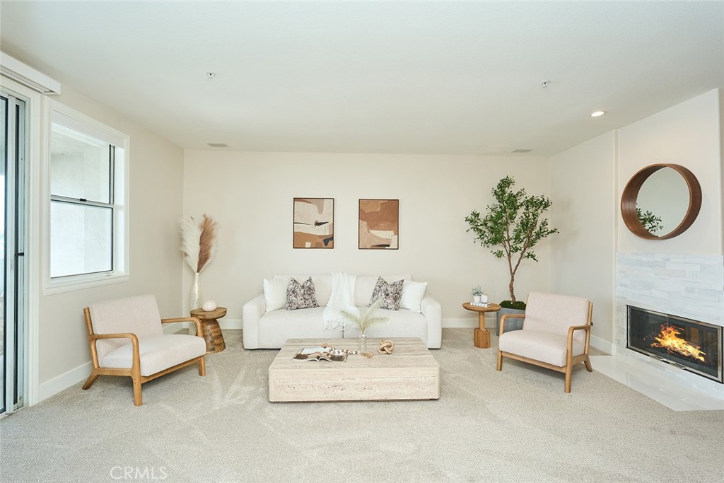 4165 Warner Avenue 203