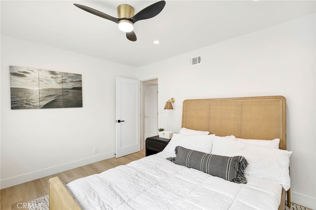 8141 Valencia
