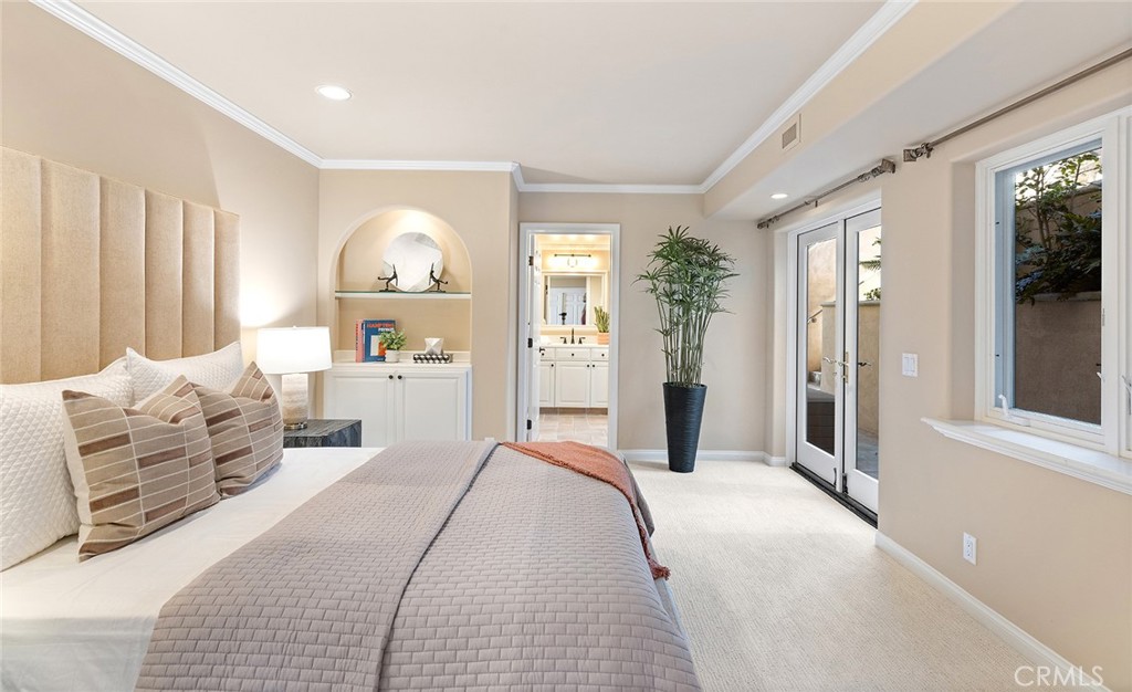 20 N Stonington Road