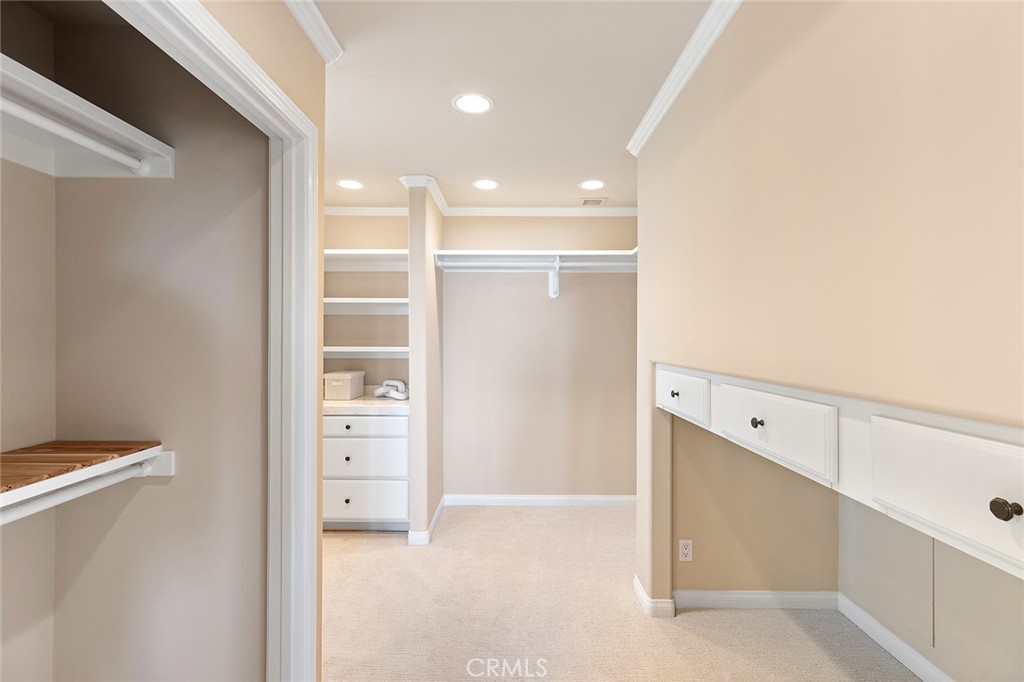 20 N Stonington Road