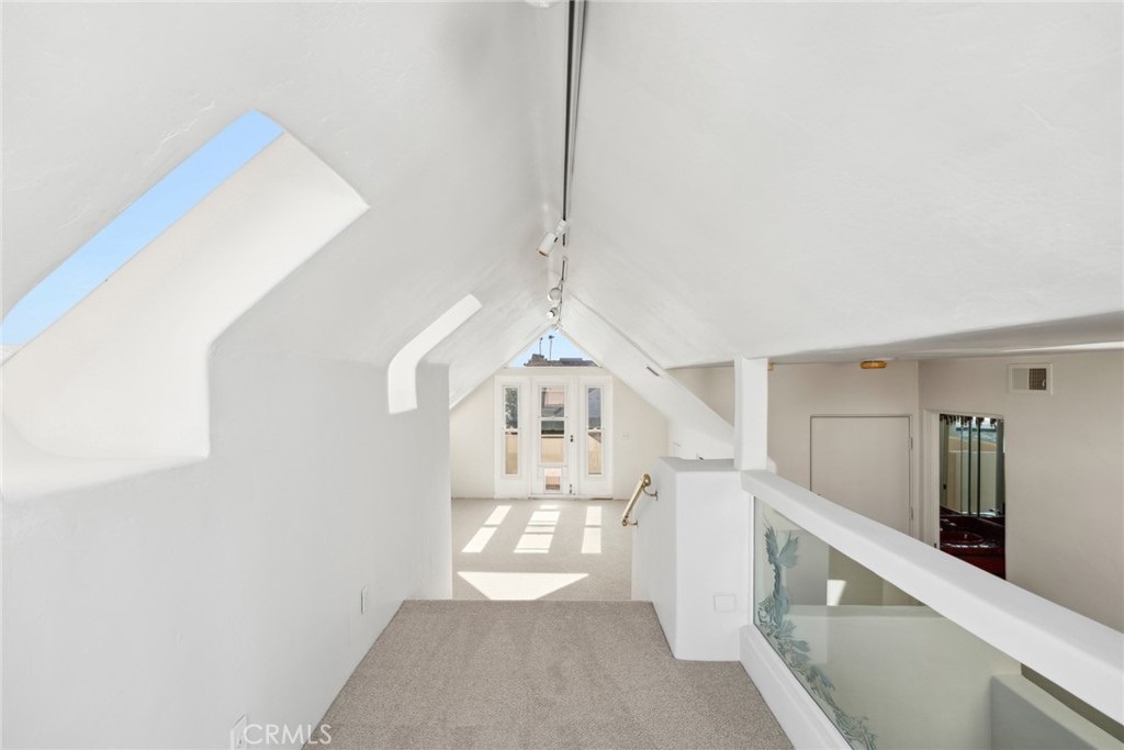 501 W Edgewater Avenue
