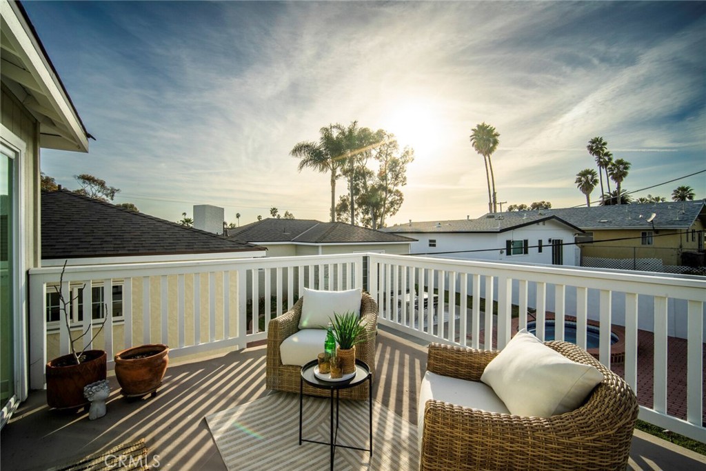 1202 N Avenida De La Estrella